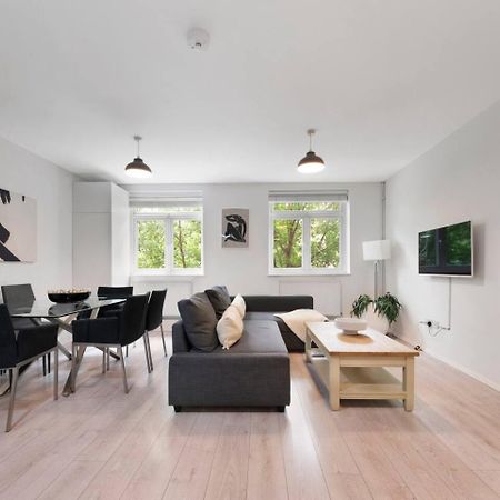 2 Bed Apartment- Finsbury Park Station B Londra Exterior foto