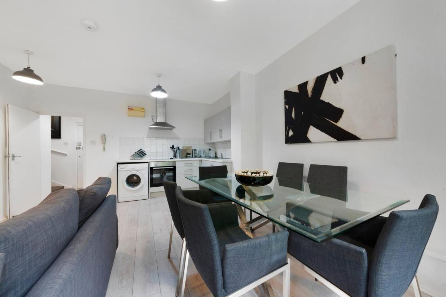 2 Bed Apartment- Finsbury Park Station B Londra Exterior foto